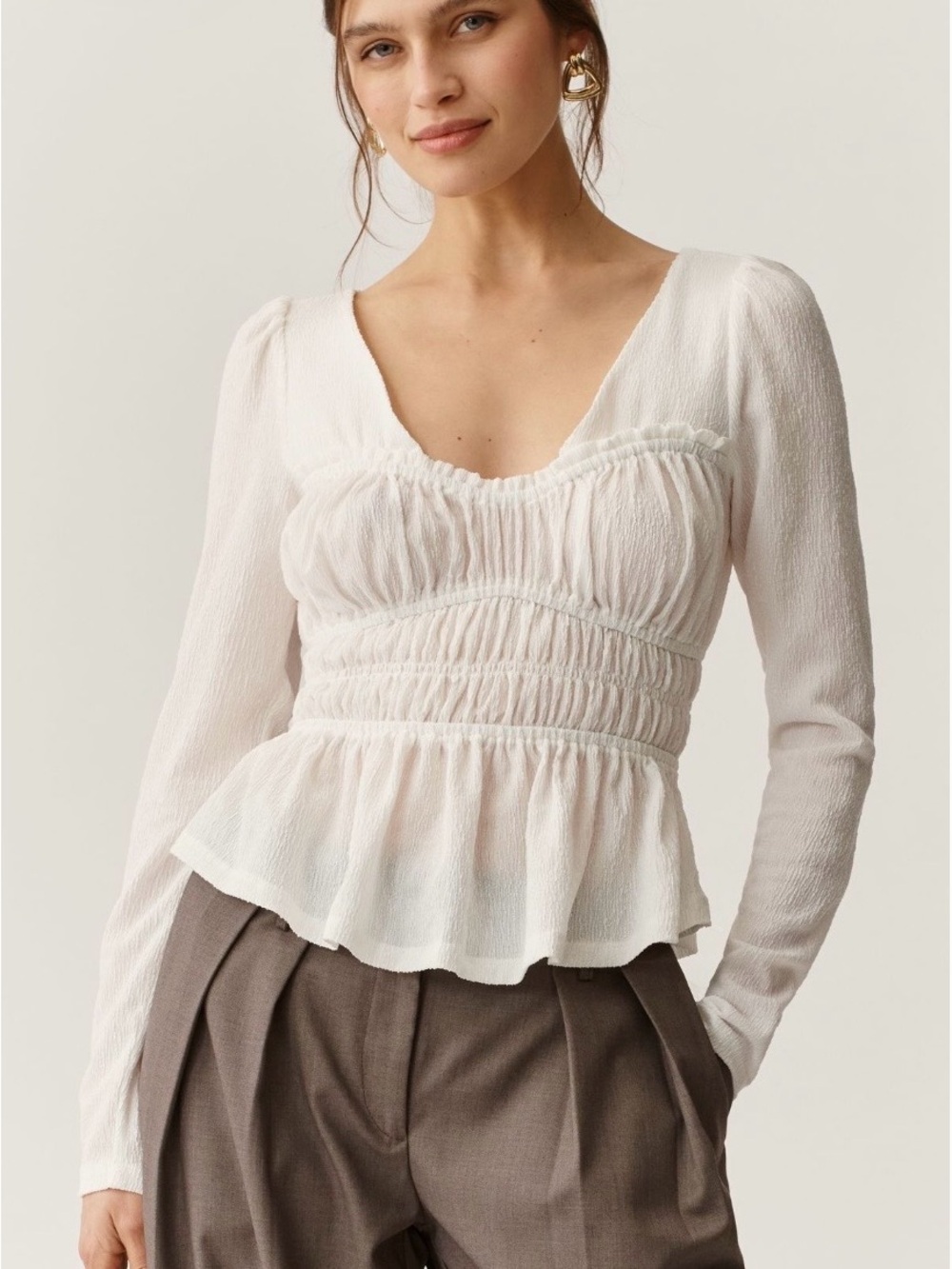 NEW Anthropologie Maeve Long-Sleeve Ivory Smocked V-Neck Peplum Top Medium